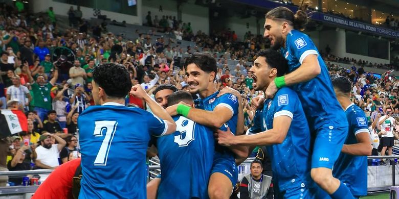 Timnas Irak berhasil melaju ke putaran final Piala Dunia 2026 usai mengalahkan Bolivia di babak play off antar konfederasi di Estadio BBVA Meksiko, Rabu (1/4/2026). 