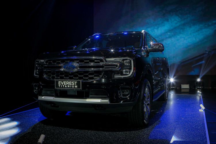 Generasi Terbaru Ford Next-Generation Ranger Raptor dan Ford Everest Titanium Sambangi Kota Bandung