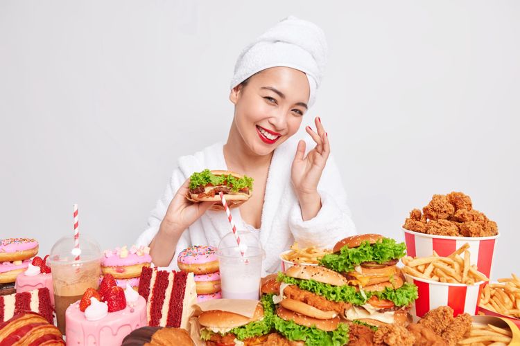 Influencer Mukbang China Meninggal, Sempat Sering Muntahkan Makanan Usai Makan Banyak