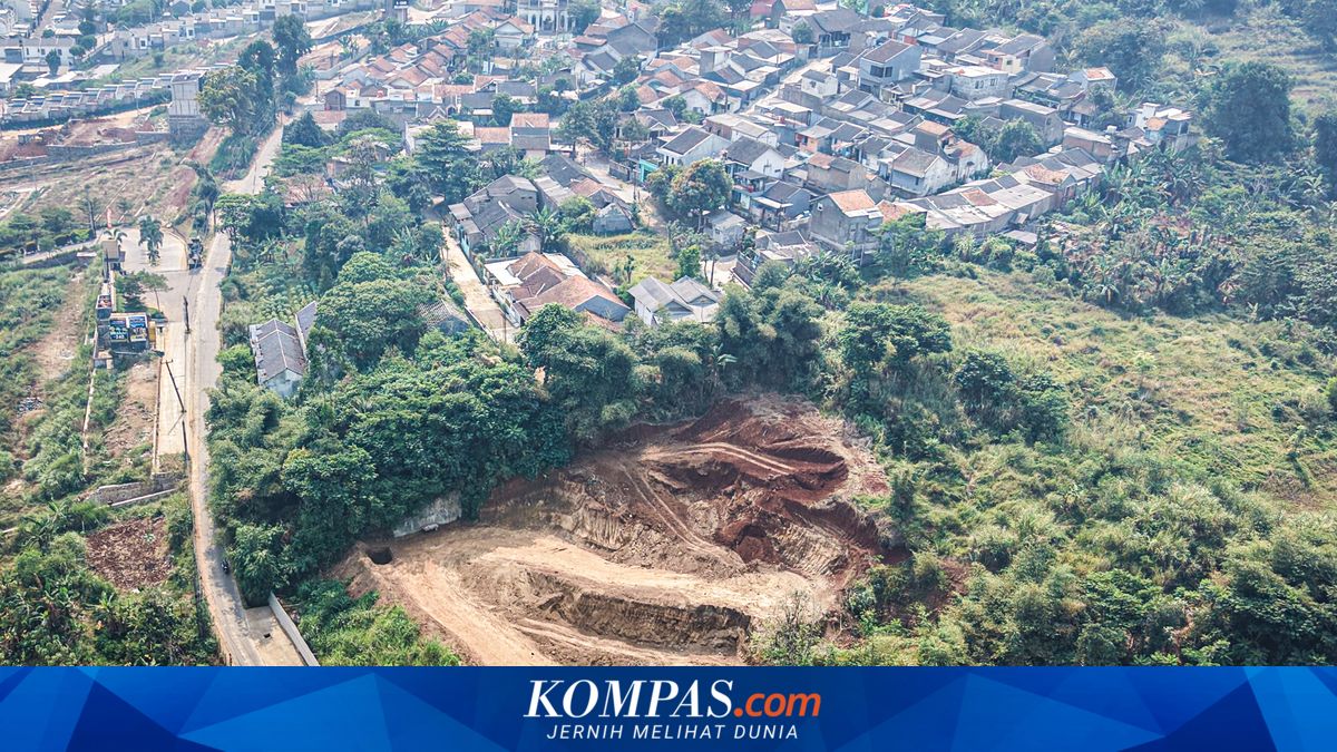 Warga Bandung Barat Segel Proyek Perumahan Savona Hills, Tolak Pengerukan Lahan Dekat Permukiman