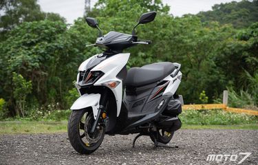 SYM Luncurkan Jet SL TCS, Skutik Garang Muka Agresif