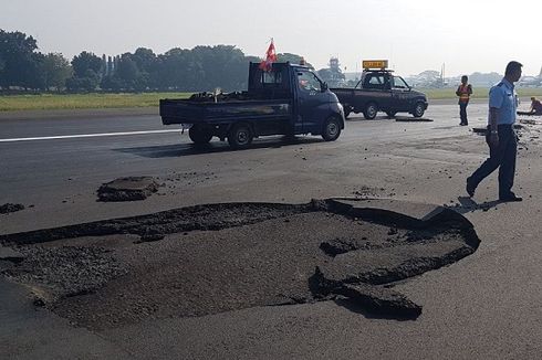 Selama Musim Haji, AP II Siagakan Petugas Perbaikan Landasan di Halim