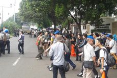 Jual Topi ke Wartawan, Pedagang Asongan Diusir di Jalan Imam Bonjol