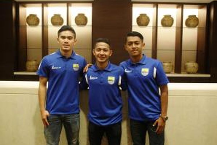 Tiga pemain muda Persib Bandung yakni Jujun Saepulloh, Gian Zola, dan  Febri Haryadi berkesempatan menimba ilmu di Inter Milan selama bulan. Rencananya, mereka akan bertolak ke Italia pada akhir Februari 2016. 