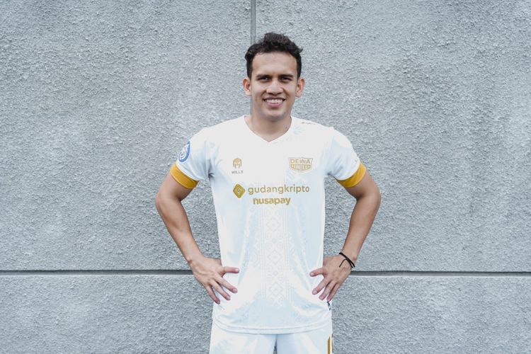 Pemain timnas Indonesia Egy Maulana Vikri resmi bergabung ke klub Liga 1, Dewa United. Transfer Egy ke Dewa United diumumkan pada Senin (30/1/2023) pagi WIB.(Dok. Dewa United)