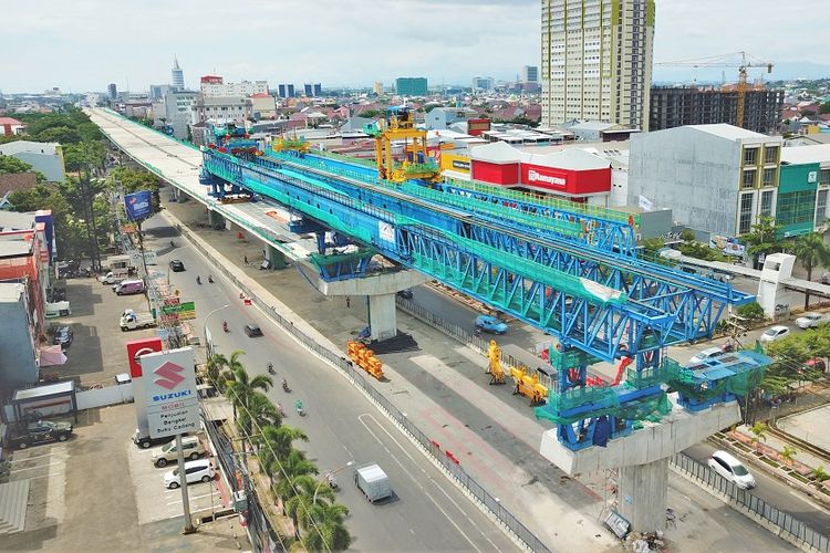 Tol Layang AP Pettarani masuki tahap akhir pemasangan balok jembatan, Minggu (17/5/2020).