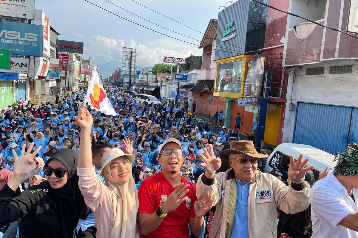 Paslon nomor 4 Pilkada Kota Tasikmalaya, Viman Alfarizi-Dicky Candra salahsatu faktornya Prabowo effect membuat unggul di survei SMRC, Senin (4/11/2024).