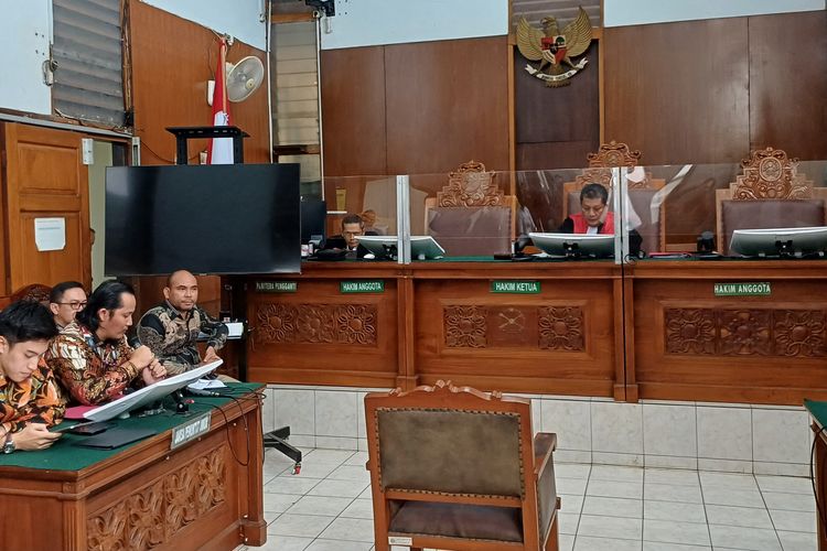 Suasana sidang gugatan praperadilan dengan agenda pembacaan replik yang dilakukan tim penasihat hukum Aiman Witjaksono di Pengadilan Negeri Jakarta Selatan, Rabu (21/2/2024).