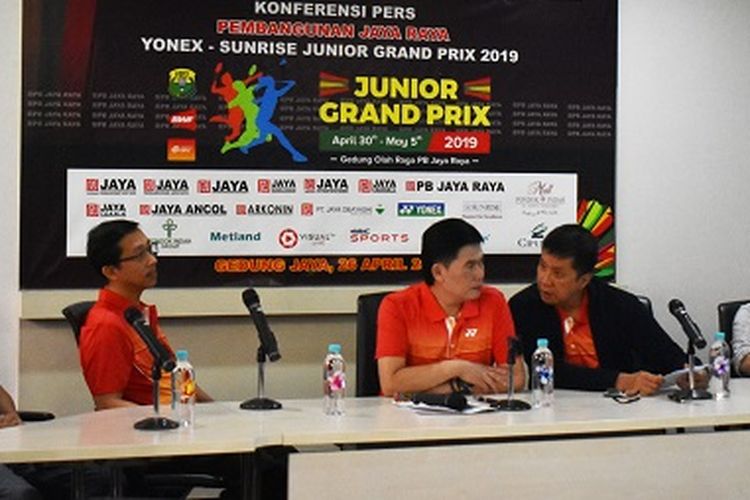 Konferensi pers turnamen Pembangunan Jaya Raya Yonex Sunrise Junior Grand Prix di Gedung Jaya, Jumat (26/4/2019). 