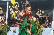 Kata Cinta Laura soal Pakaiannya di Jember Fashion Carnival Diprotes