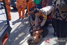 Detik-Detik Menegangkan Petugas Satpol PP Ditusuk Pemulung di Pasar Rebo