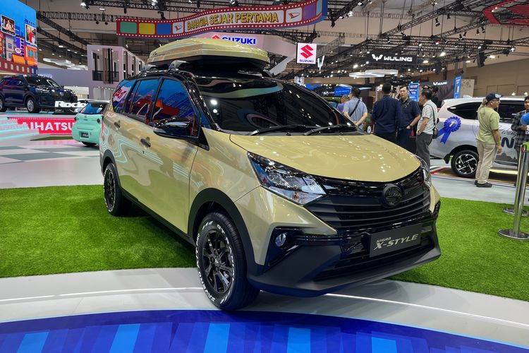 Daihatsu Sigra di GIIAS 2025