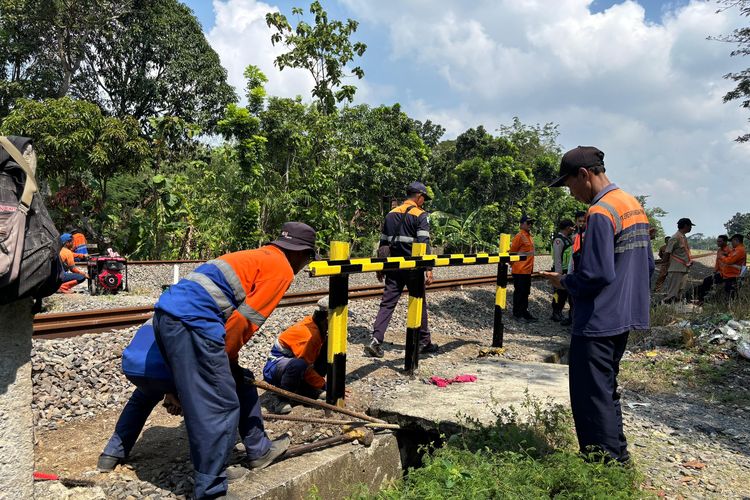 Daop 4 Semarang Target Tutup 11 Perlintasan Tak Dijaga Sepanjang 2026