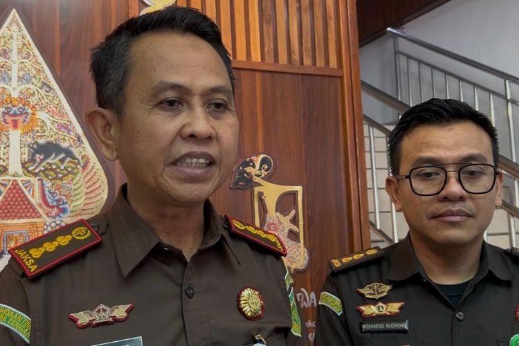 Soal Laporan Baliho Ucapan Ultah Jokowi, Kejari Solo Bantah Lamban dan Pastikan Sudah Tahap Penyelidikan