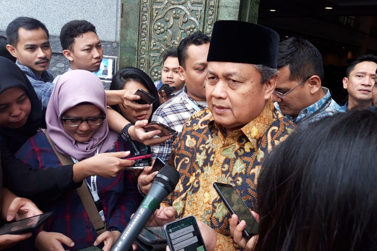 Gubernur BI, Perry Warjiyo sampaikan Seputar perkembangan inflasi, Jumat (21/6/2019)