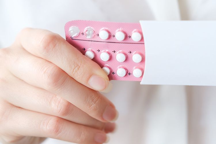 Pil KB bisa untuk melancarkan haid pada remaja.