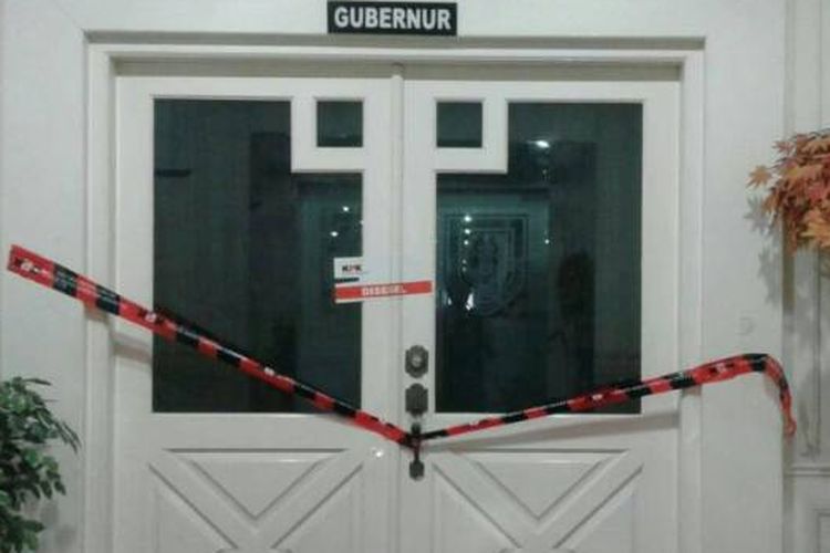 Ruang kerja Gubernur Bengkulu disegel KPK