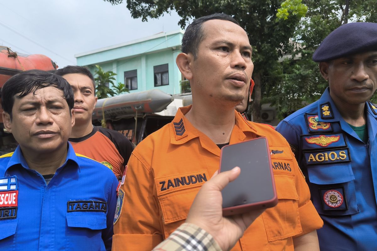Berenang di Kali Angke, Seorang Remaja Hilang Terseret Arus