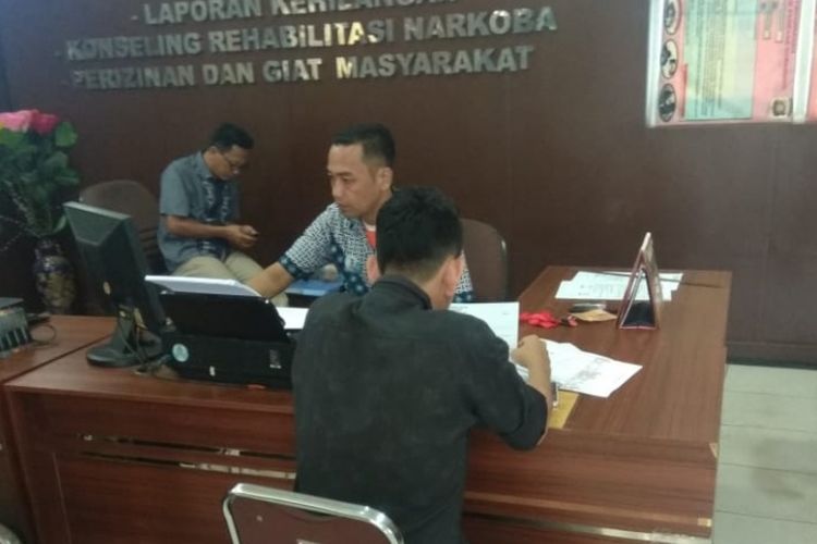  SK (21) korban penipuan beetalk ketika membuat laporan di Polresta Palembang, Jumat (31/8/2018)
