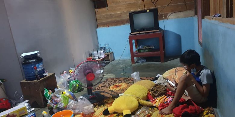 Anak Ngewe Ibunya Di Depan Bapaknya - Kisah Anak 10 Tahun Isoman Sendirian, Ayah dan Ibu Meninggal karena  Covid-19 Halaman all - Kompas.com