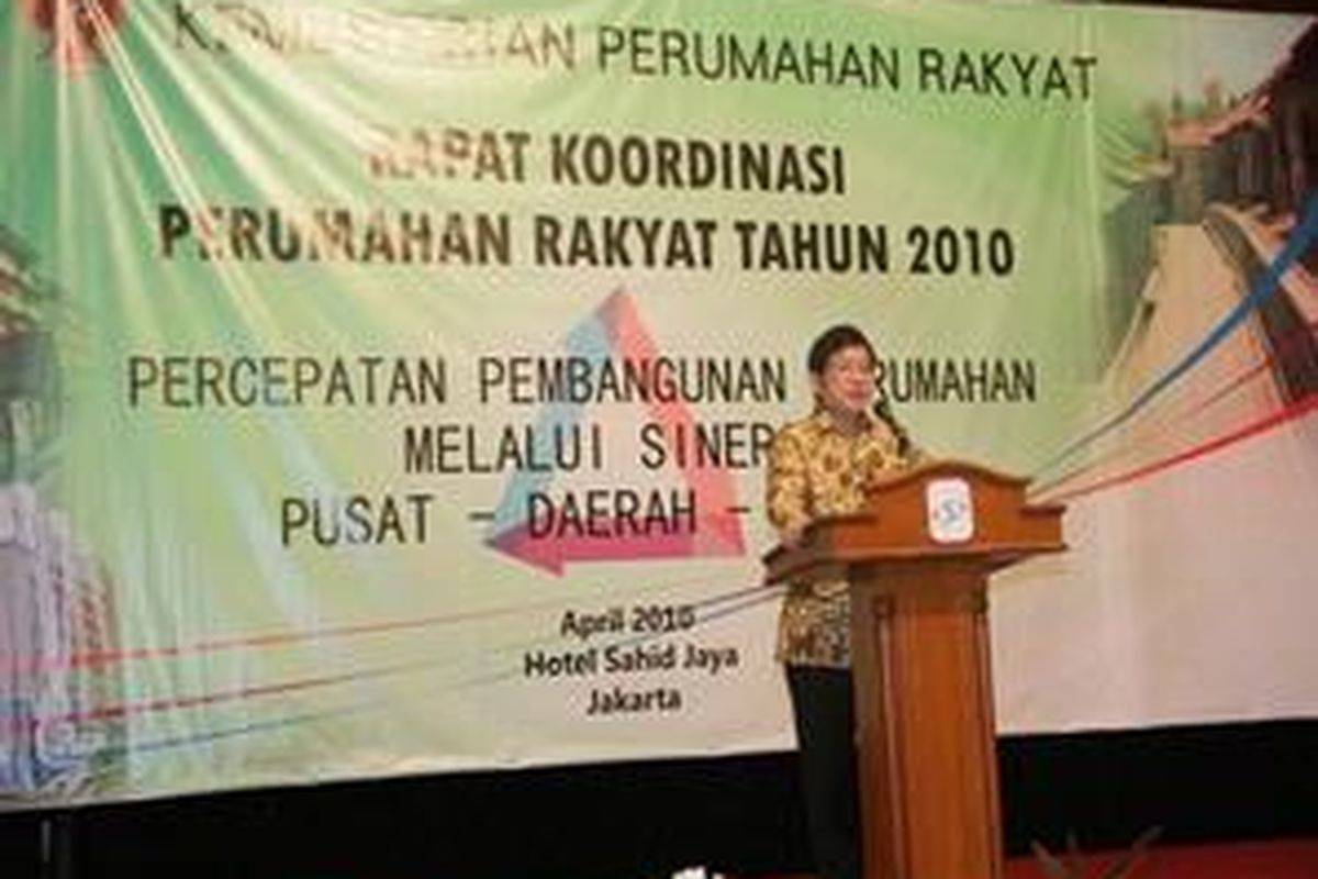 Menpera Suharso Monoarfa