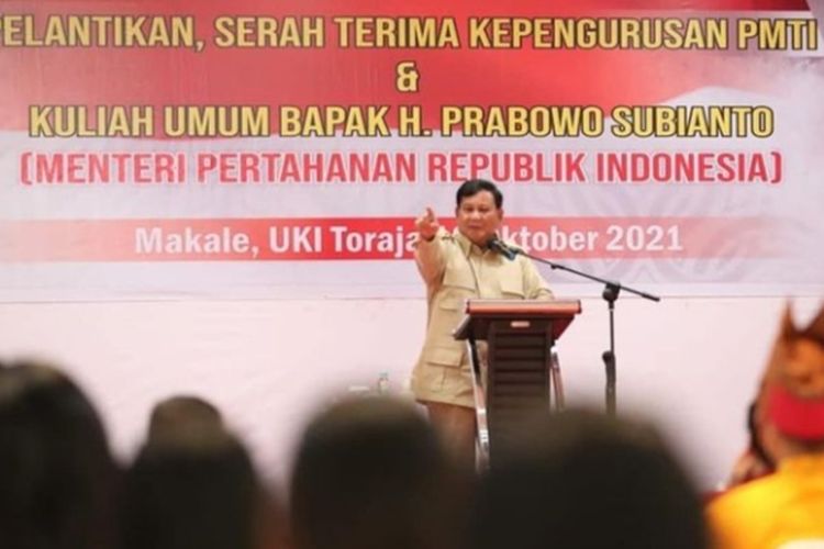 Menhan Prabowo Subianto saat memberikan kuliah umum di Universitas Kristen Indonesia (UKI) Toraja, Sulawesi Selatan, dikutip dari Kemhan.go.id, Senin (18/10/2021).