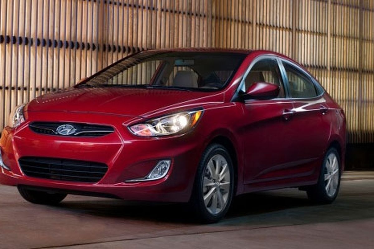 Hyundai Accent, salah satu varian di AS yang konsumsi bahan bakar pada brosur dan kenyataannya berbeda.