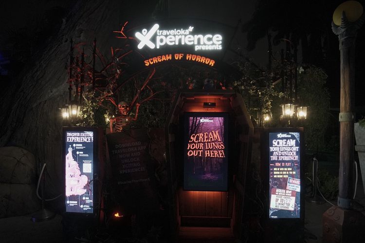 Salah satu booth spesial Traveloka Xperience yang bisa ditemukan di area Universal Studios Singapore selama acara Halloween Horror Nights 9 berlangsung dari 27 September - 31 Oktober 2019. 