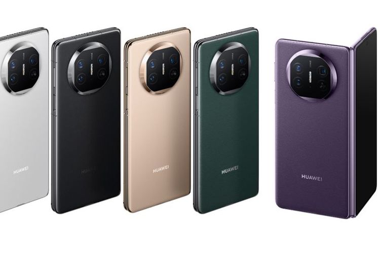 Huawei Mate X5 tersedia dalam pilihan warna Feather White, Feather Black, Feather Gold, Green Mountain Dai, dan Phantom Purple. 
