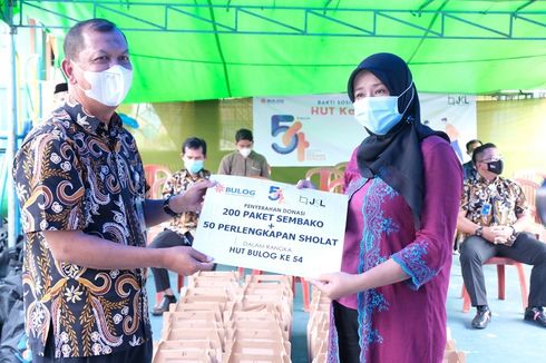 Rayakan HUT ke-54, Perum Bulog Gelar Bakti Sosial dan Lomba Menulis untuk Wartawan