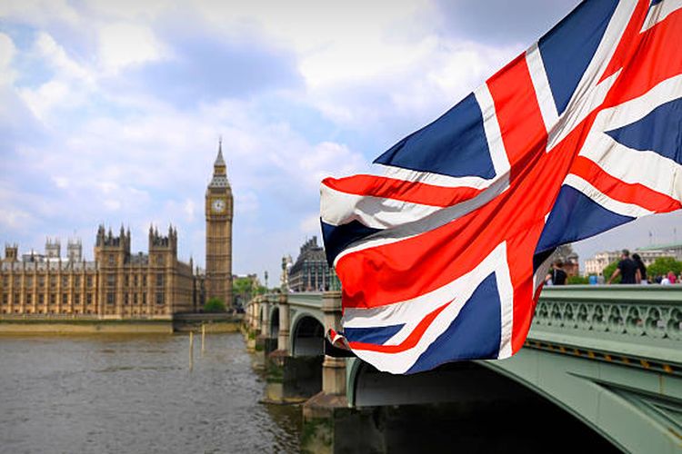 Ilustrasi apa perbedaan United Kingdom dan Britania Raya (Great Britain)?