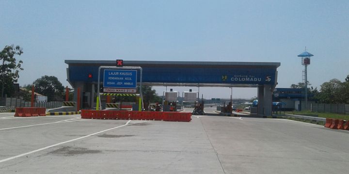 Gerbang Tol Colomadu, Karanganyar, Jawa Tengah, Kamis (3/5/2018).