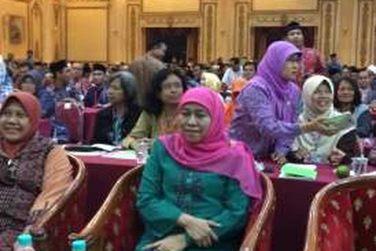 Menteri Sosial, Khofifah Indar Parawansa dalam Rapat Kerja Wilayah I Forum Lembaga Kesejahteraan Sosial Anak Provinsi Jawa Timur di Surabaya, Sabtu (29/10/2016) malam.