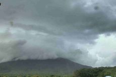 Status Gunung Api Ile Lewotolok NTT Turun dari Siaga ke Waspada