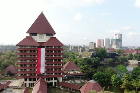17 Agustus, Merah Putih Raksasa Membentang di Gedung Rektorat UI Depok