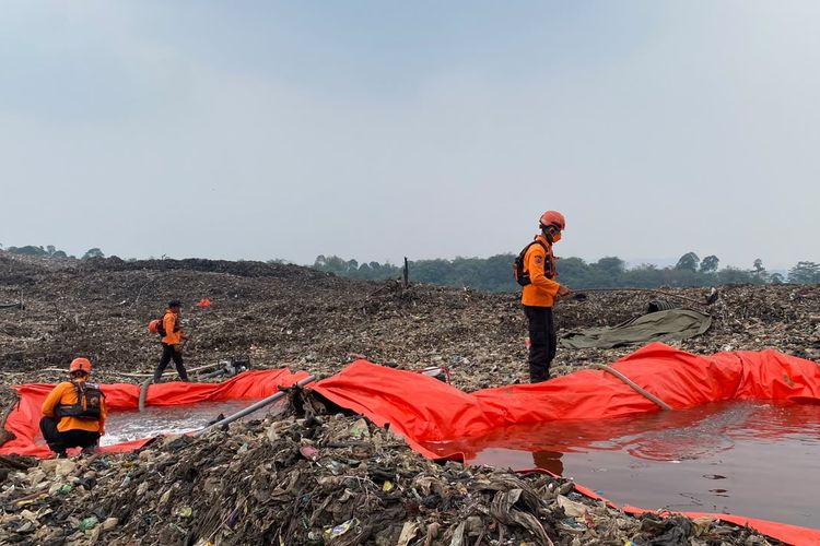Pendinginan di TPA Galuga Masih Berlanjut, BPBD Gunakan Embung dan Nozzle Otomatis
