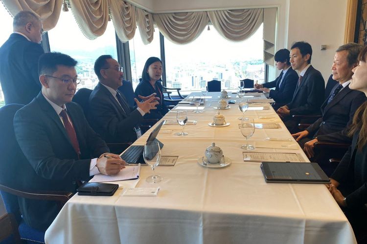 Pertemuan Kepala Otorita IKN Bambang Susantono dengan perusahaan Jepang, di sela rangkaian KTT G7 yang berlangsung di Hiroshima, Minggu (21/5/2023).