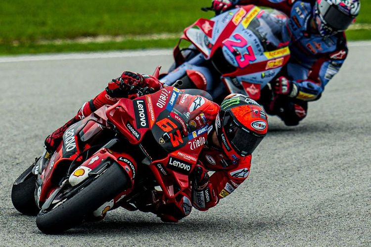 Francesco Bagnaia saat berlaga pada MotoGP Malaysia 2022. Sirkuit Sepang di Malaysia akan menjadi tempat bagi para pebalap MotoGP menjalani tes pramusim untuk musim 2023, 5-7 Februari mendatang.