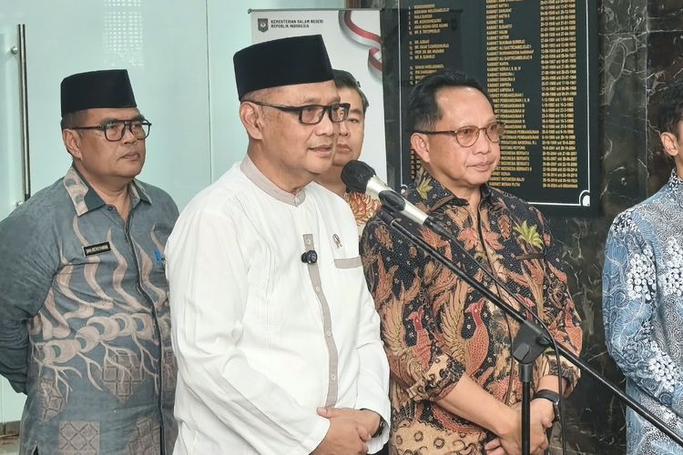 Menhaj Bongkar Modus Suami Istri Palsukan Data Kematian Orangtua demi Berangkat Haji Lebih Cepat