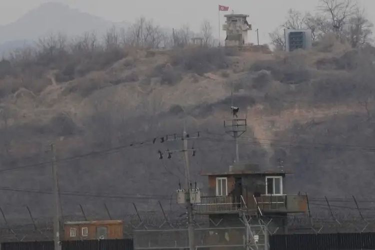 Korea Selatan Hadapi 2 Lawan Sekaligus, Korea Utara dan Ukraina
