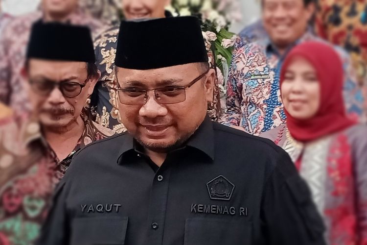 Menteri Agama Yaqut Cholil Qoumas usai menghadiri Peresmian Ma'had Kampus III UIN Malang di Kota Batu, Jawa Timur pada Jumat (26/1/2024).