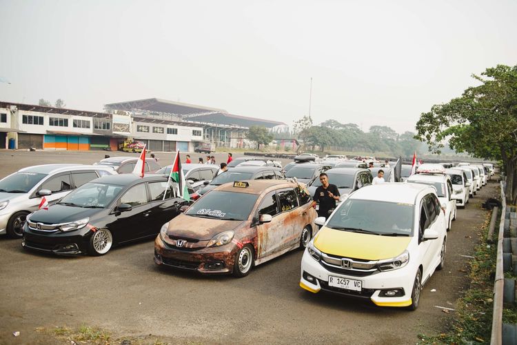 Cara komunitas Honda Mobilio rayakan HUT ke-79 RI