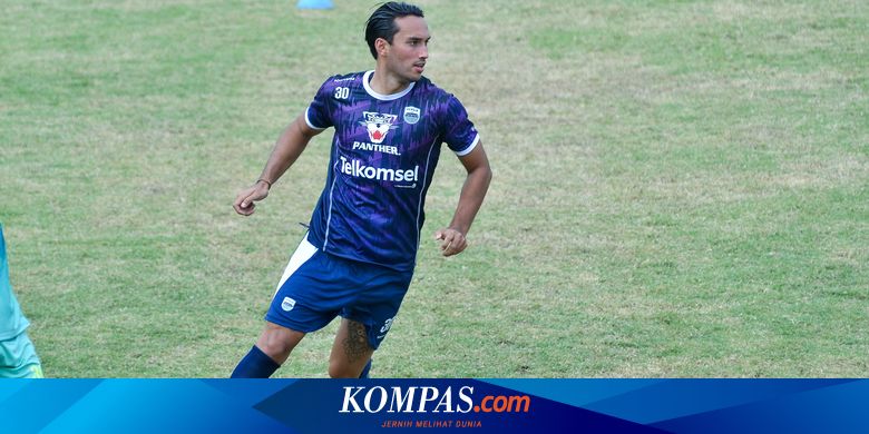 Nama Ezra Walian Kian Redup, Penyerang Persib Ini Akan Kembali Muncul - Vimarsana News