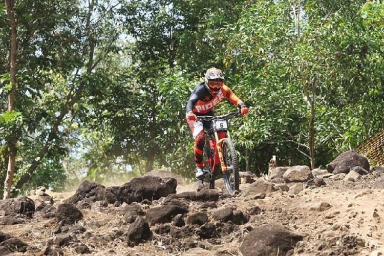 Indonesia Downhill Seri Yogyakarta, Sajian Aksi Para Rider di Trek Ekstrem Bukit Hijau