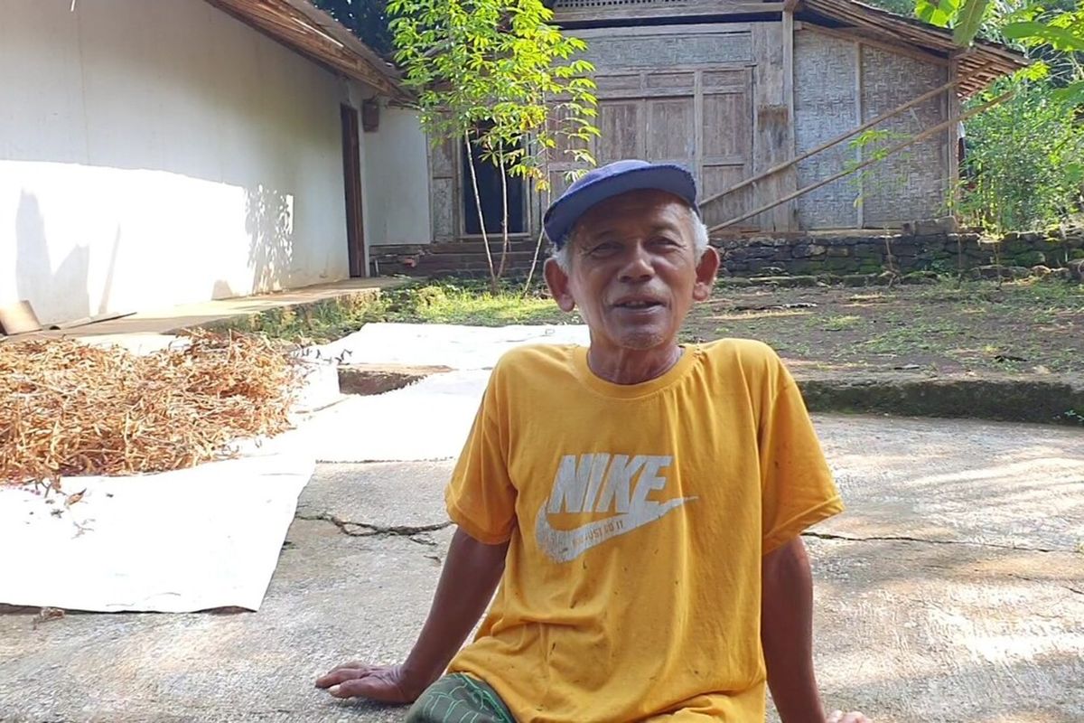 Salah seorang warga Ngleri, Gunungkidul, DI Yogyakarta, Sukadi sempat menjadi pemain film KKN di Desa Penari