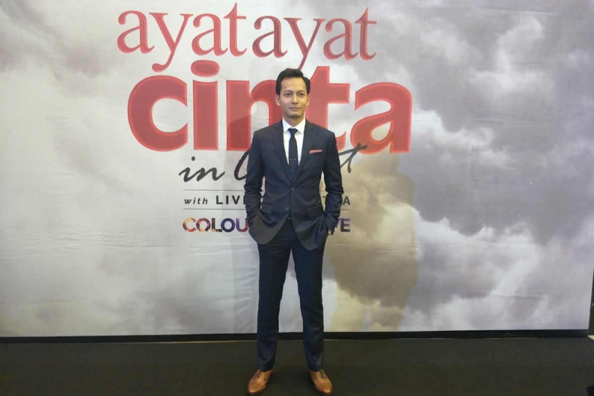 Fedi Nuril saat menghadiri konser Ayat Ayat Cinta 2 yang berlangsung di Jakarta Convention Center (JCC) Senayan, Jakarta Selatan, Rabu (20/12/2017) malam. 