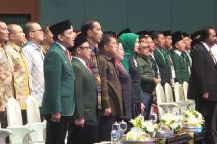 Presiden Joko Widodo dan Wakil Presiden Jusuf Kalla di Mukernas PKB, JCC, Jakarta, Jumat (5/2/2016).