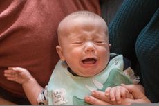 Bagaimana Cara Mengatasi Hidung Tersumbat pada Bayi?