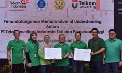 Kembangkan SDM Inovatif, Telkom Gandeng 3 Perguruan Tinggi di Bandung