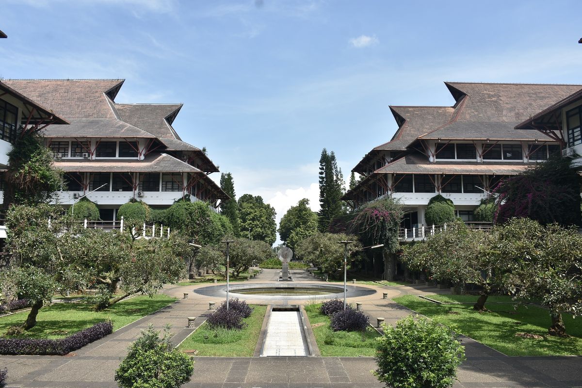  Institut Teknologi Bandung (ITB) membuka lowongan kerja untuk posisi dosen tidak tetap tahun 2023. 